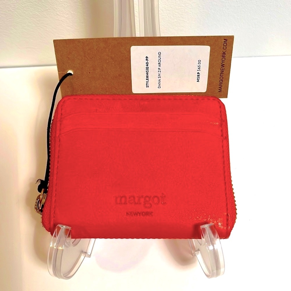 Margot New York Coral Leather 3.5 x 4.5” Dana SM Zip Around Wallet